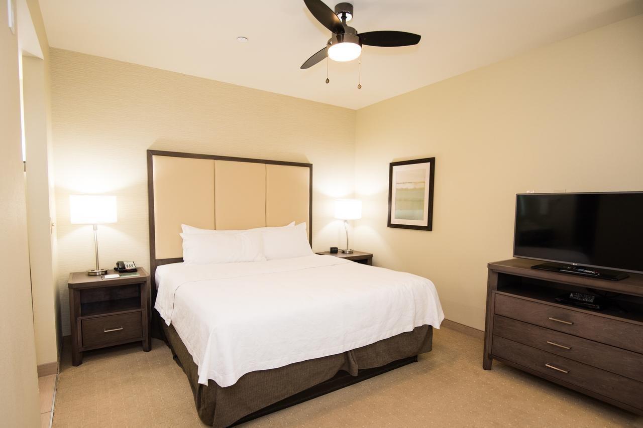 Hilton Garden Inn Dubuque Downtown Eksteriør billede