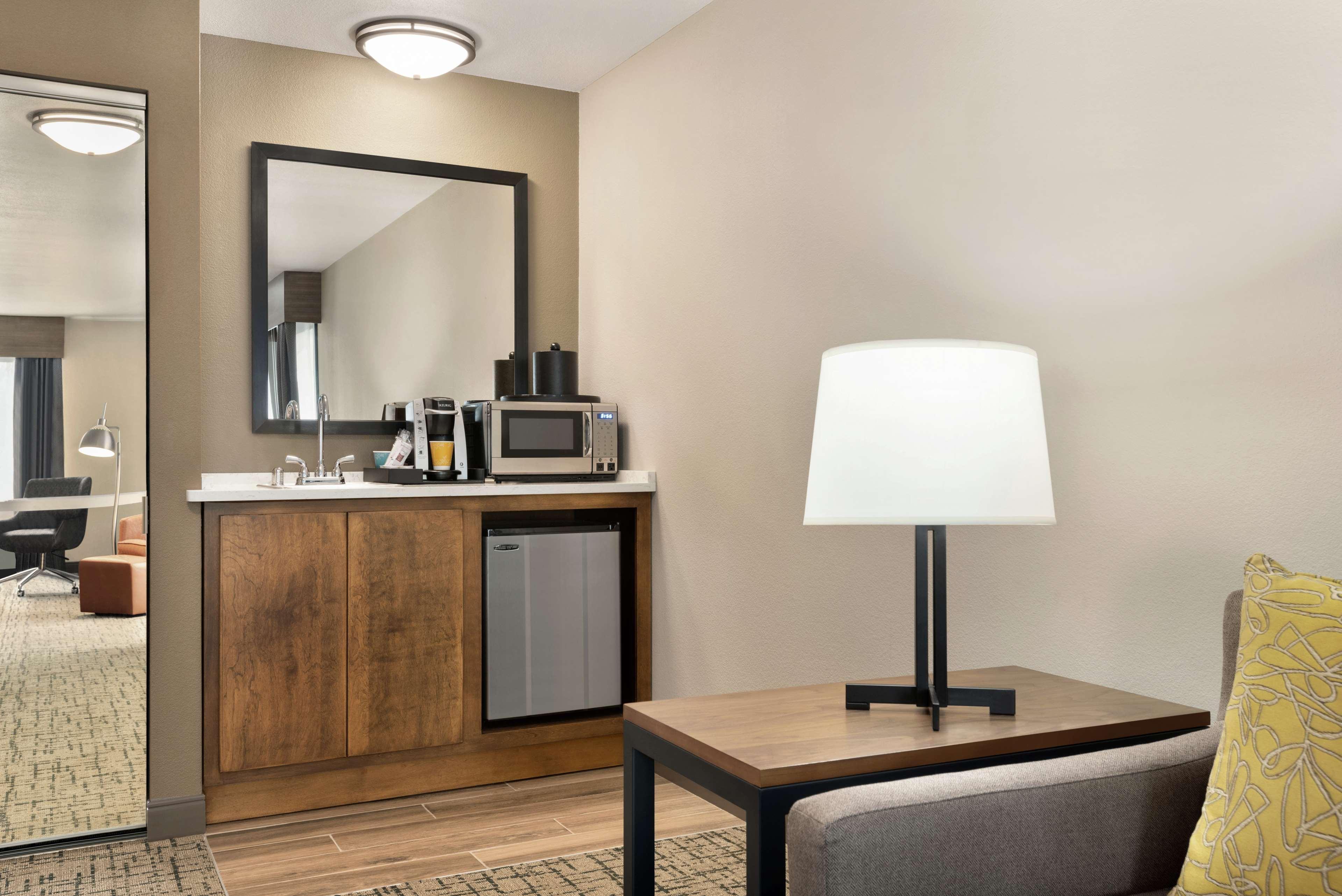 Hilton Garden Inn Dubuque Downtown Eksteriør billede