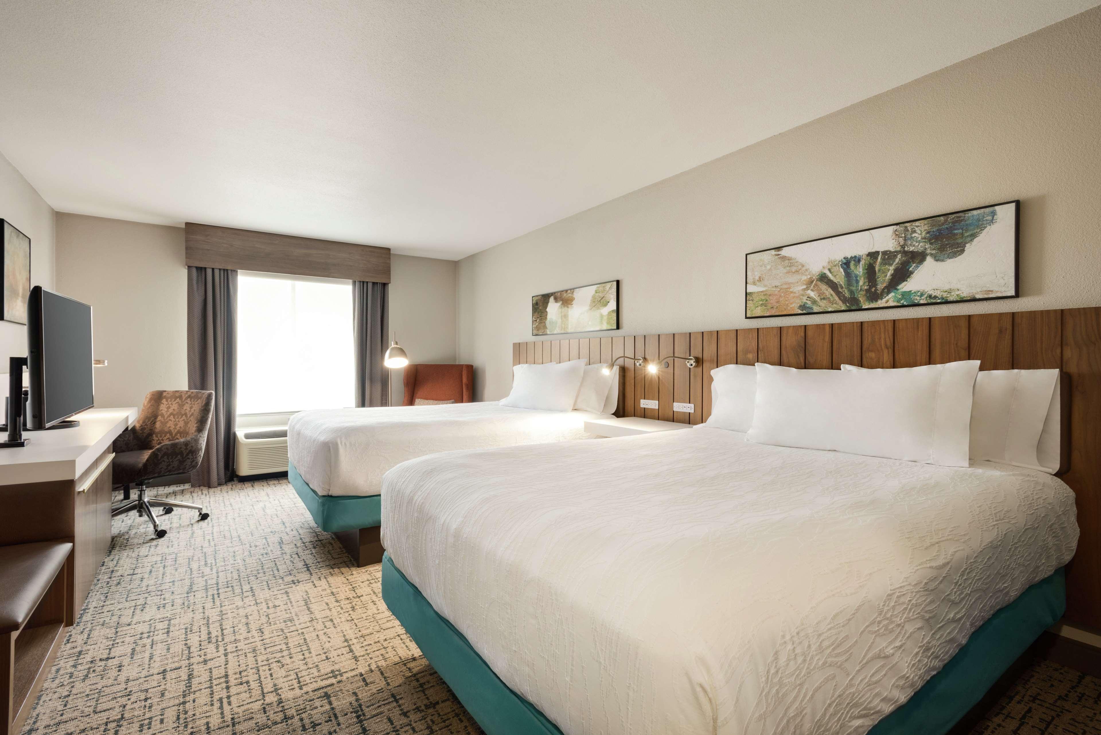 Hilton Garden Inn Dubuque Downtown Eksteriør billede