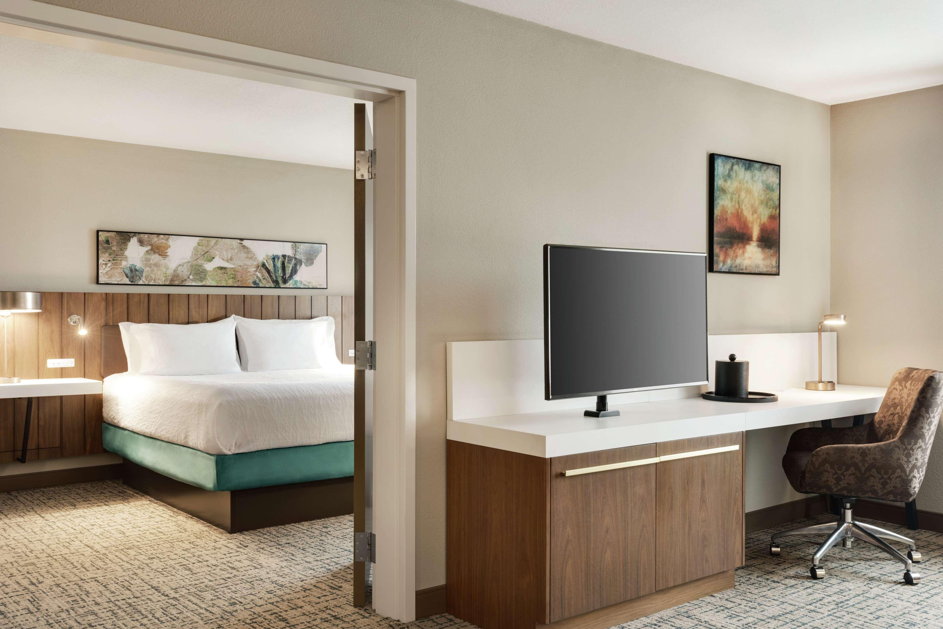 Hilton Garden Inn Dubuque Downtown Eksteriør billede