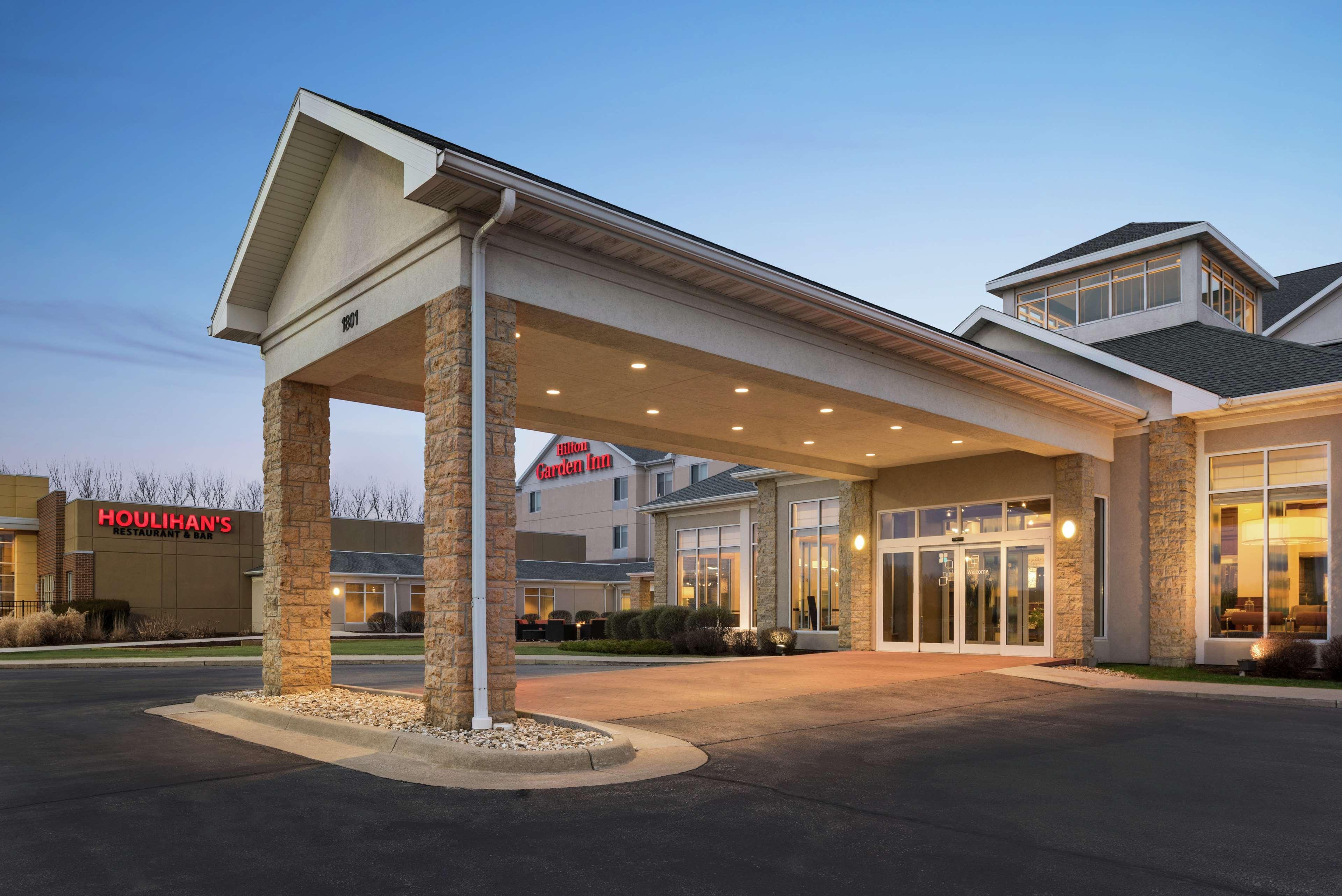 Hilton Garden Inn Dubuque Downtown Eksteriør billede